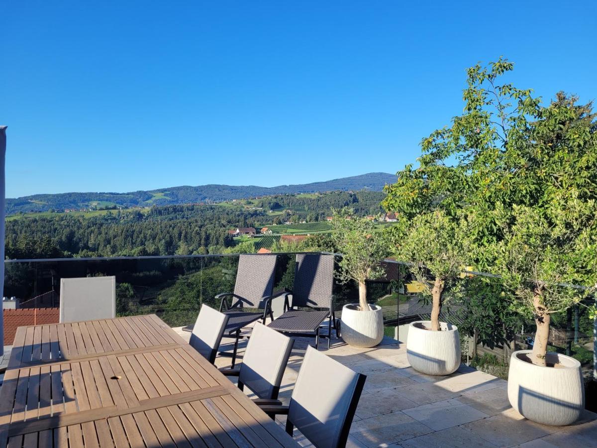 Traumhaus In Den Weinbergen - Max 8 Personen - Mit Self-Check-In Villa Sankt Stefan ob Stainz Bagian luar foto